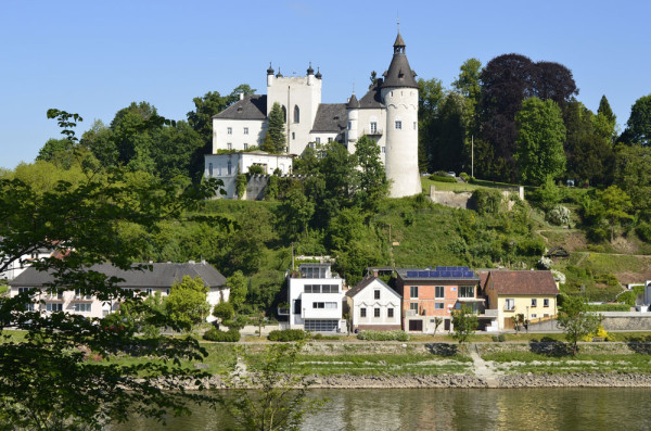 Linz Castelul Ottensheim