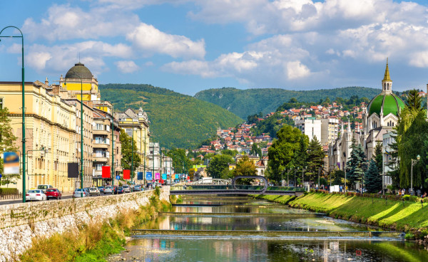 Cadrul montan idilic si mostenirea culturala diversa fac din Sarajevo unul dintre cele mai interesante orase ale Europei
