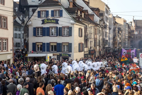 Timp liber la dispozitie sa va bucurati de Fasnacht Basel.
