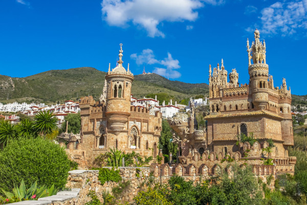 Castillo de Colomares monument dedicat lui Crostofor Columb langa Malaga