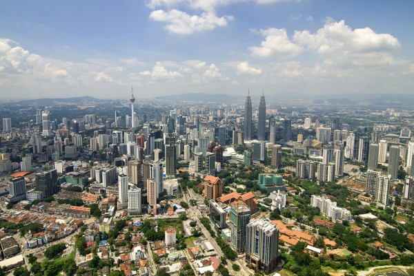 Suntem in Kuala Lumpur, capitala si cel mai mare oras din Malaezia.
