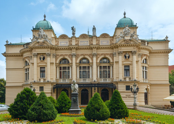 Cracovia Teatrul Juliusz Slowacki, construit in anul 1893