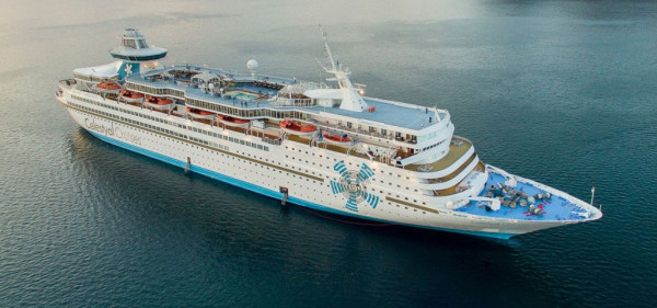 Transfer in portul Pireus, pentru imbarcare la bordul vasului de croaziera Celestyal Olympia. Indeplinirea formalitatilor de imbarcare si check-in la bordul vasului.