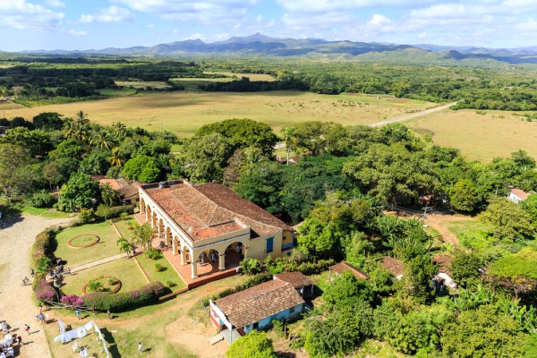 Plecam din Trinidad si ne oprim in Valle de los Ingenios, o vale cunoscuta pentru fabricile de zahar in care munceau mii de sclavi in Sec al XIX-lea