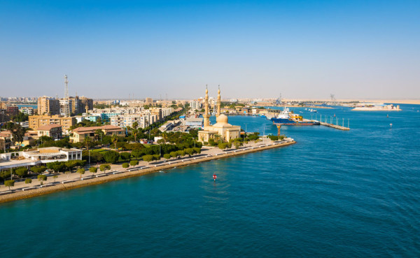 Dimineata vom ancora in Egipt, la Port Said, pe coasta africana a Mediteranei.
