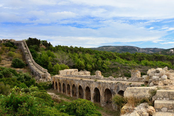 Vizitam situl arheologic, iar apoi ne indreptam catre Pylos – un antic oras-port al Peloponezului