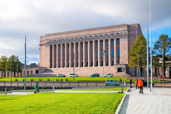 “Eduskuntatalo” – Parlamentul Finlandei, Palatul Finlandia, Opera Nationala, Stadionul Olimpic - gazda a JO de vara din 1952,