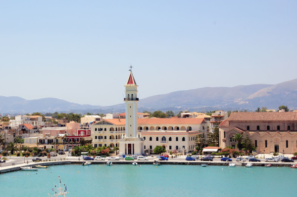 Insula Zakynthos orasul vechi portul