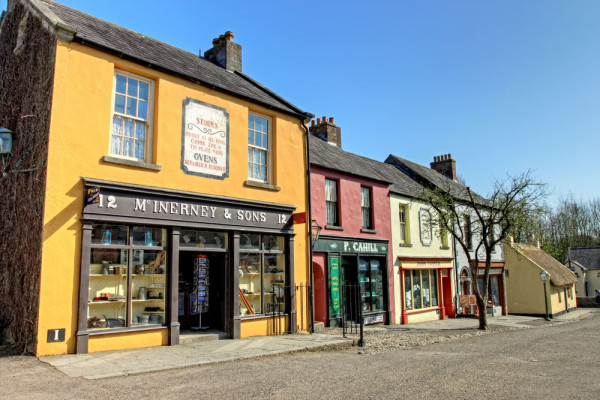 Apoi o plimbare prin Parcul Bunratty ne arata cum era viata intr-un sat irlandez in Sec al XIX-lea.