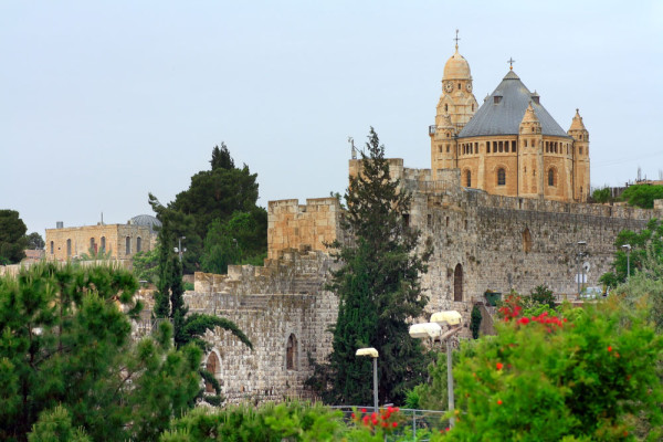mormantul regelui David si manastirea Dormition.