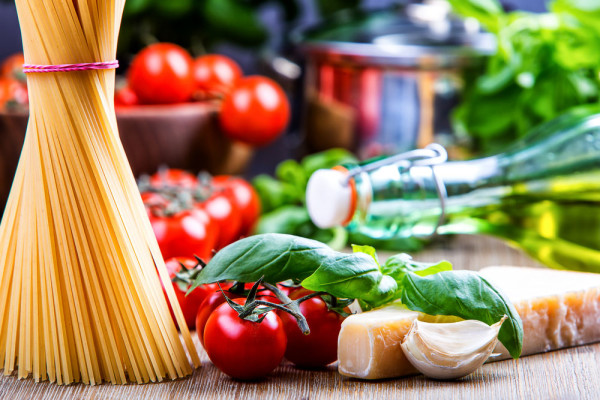 Italia Bologna capitala culinara a Italiei