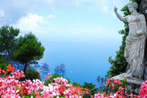 optional Excursie in Insula Capri-insula sirenelor, cum o numeau grecii.