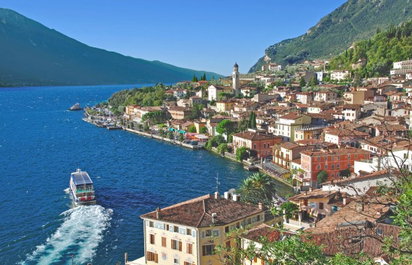 optional, Excursie Turul Lacului Garda: Limone sul Garda – Riva del Garda - Malcesine