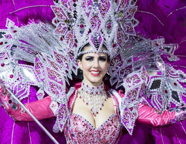 Madeira Insula Florilor in haine de Carnaval !