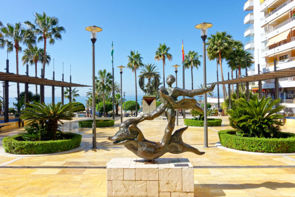 Marbella Sculptura Salvator Dali