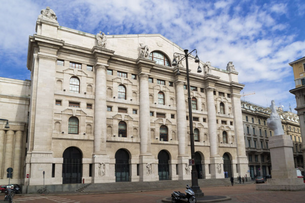 Milano Piazza Affari, Bursa din Milano