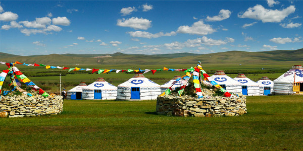 Bine ati venit in Mongolia, tara cu unele dintre cele mai contradictorii civilizatii