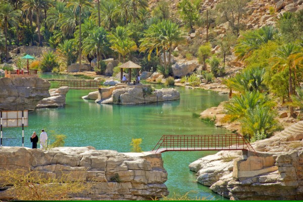 Wadi Bani Khalid este una dintre cele mai frumoase oaze din Oman !