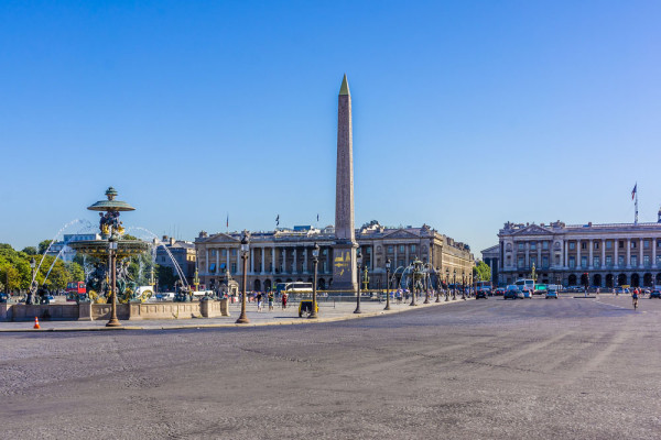 Paris Place de la Concorde, Paris obeliscul egiptean