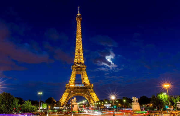 Madeleine, Champs Elysee, Palatul Elisee, Arcul de Triumf, Trocadero, Turnul Eiffel.