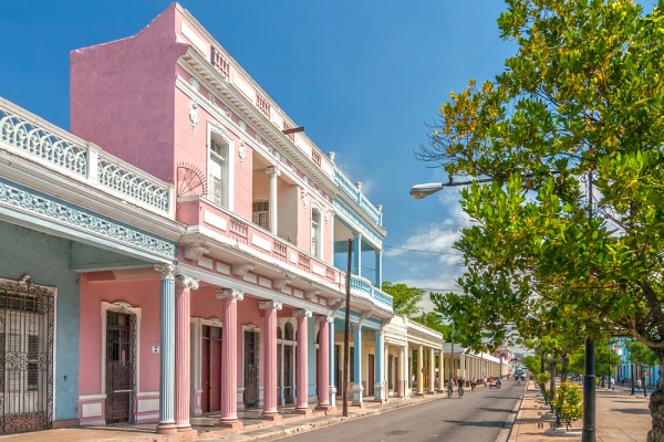 Plecam din Havana si ne intreptam catre Cienfuegos–unul dintre cele mai frumoase orase din Cuba.