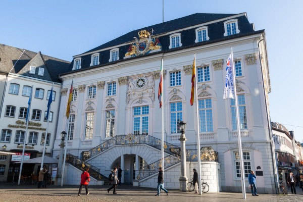 si Bonn