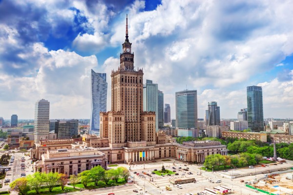Excursia continua spre Varsovia - capitala si cel mai mare oras al Poloniei