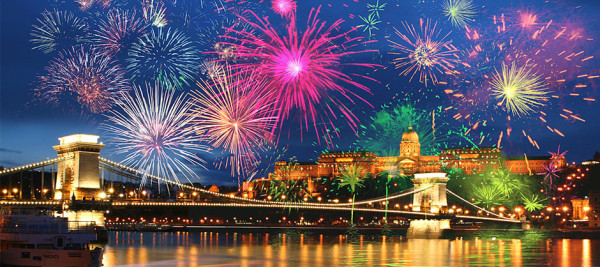 Seara, va invitam la Cina festiva si Petrecerea de Anul Nou !