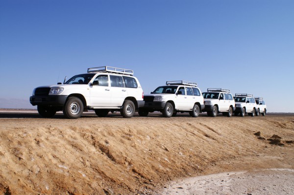 unde vom lasa autocarul pentru a ne imbarca in autovehicule 4x4