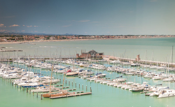 Rimini Marina yachturi