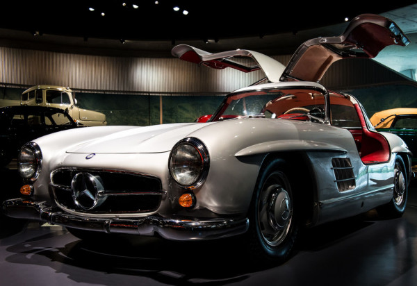 Stuttgart Muzeul Mercedes Benz