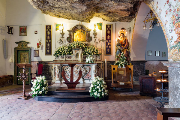 Taormina Capela Madonna della Rocca in munte