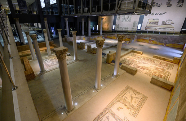 Dimineata vom vizita Muzeul de Arheologie Hatay, care cuprinde in colectia sa mozaicuri romane