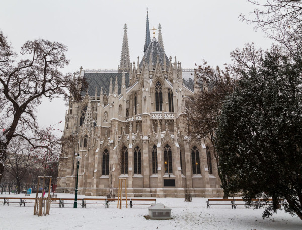 Viena Biserica Votiva