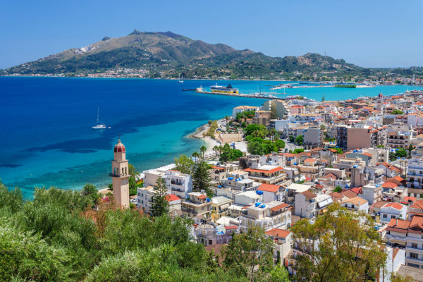 Una din cele mai indragite si frumoase insule ale Marii Ionice, Zakynthos este un adevarat paradis al Greciei.