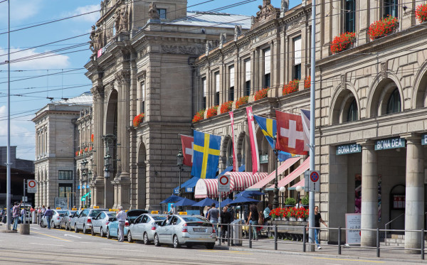 Zurich Gara Centrala