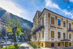 Baile Herculane Hotel Versay